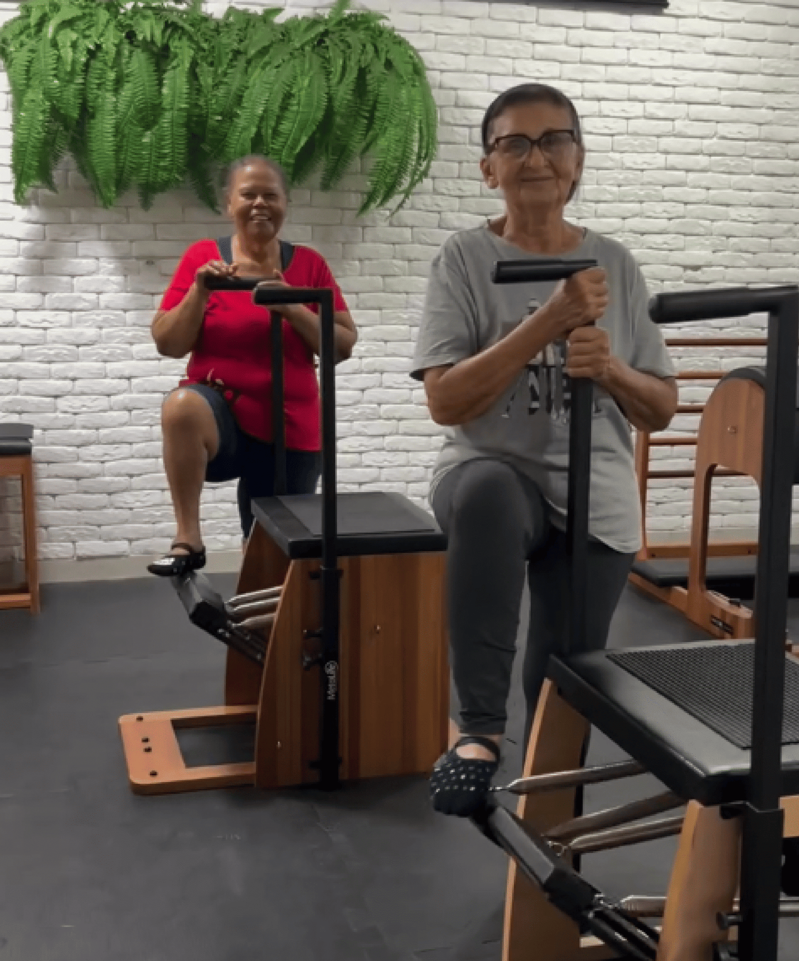 PILATES STUDIO AM 08